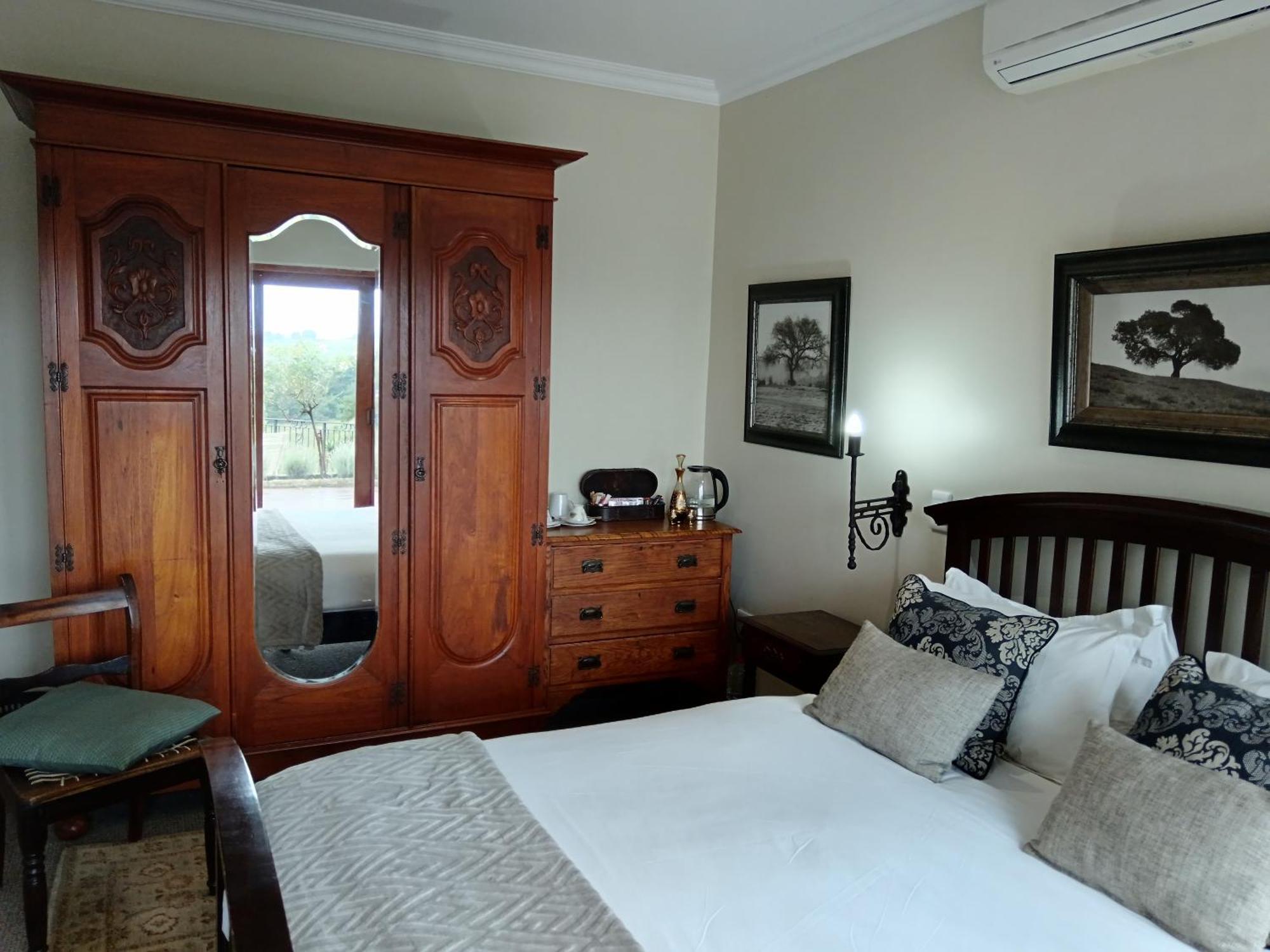 Inkungu Boutique Hotel Champagne Valley Extérieur photo