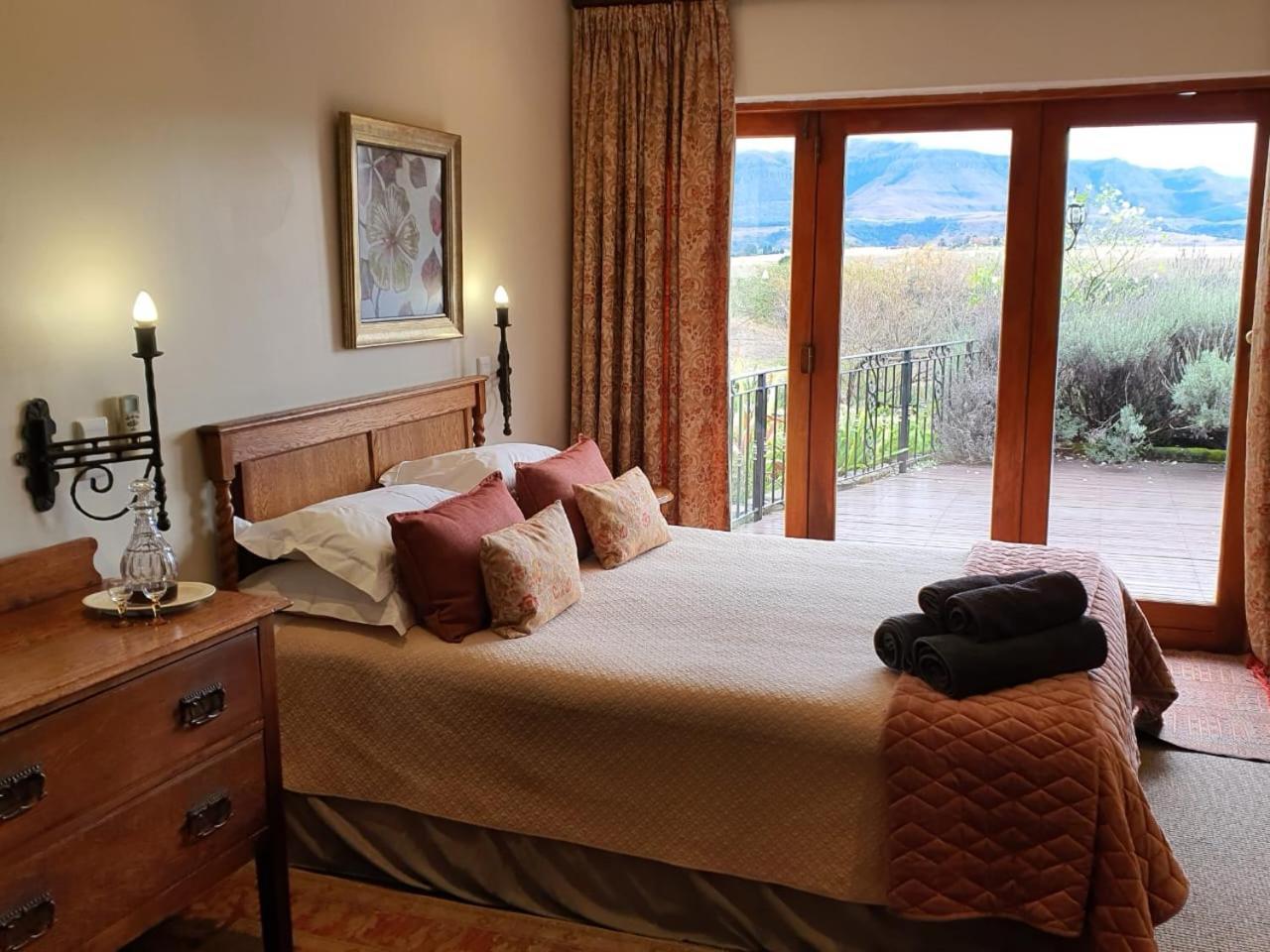 Inkungu Boutique Hotel Champagne Valley Extérieur photo