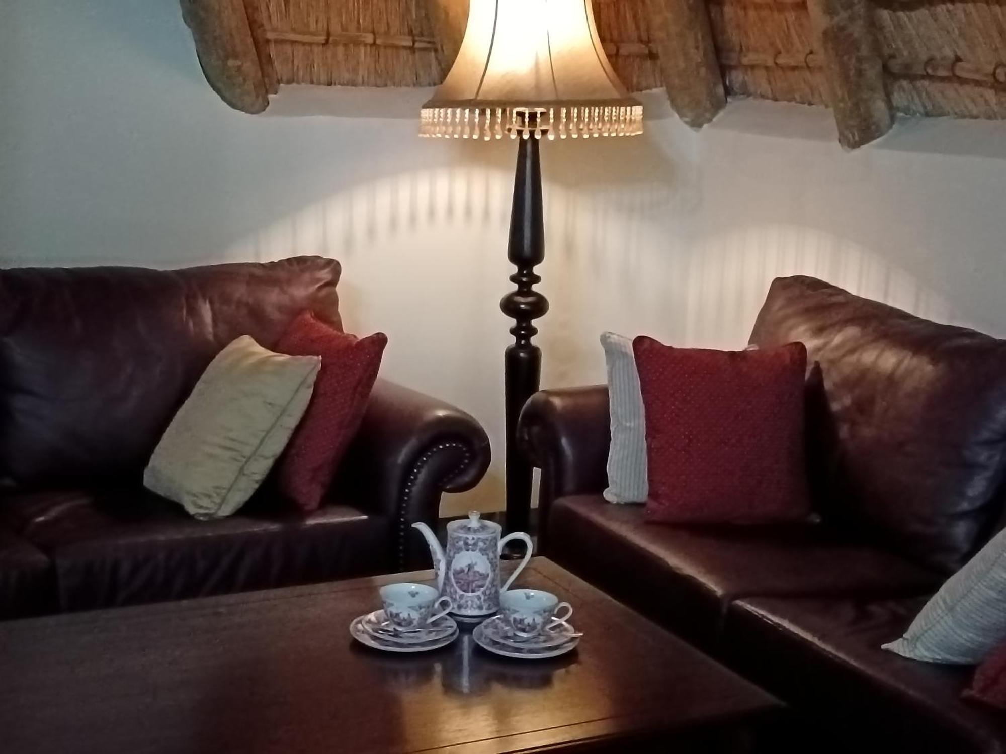 Inkungu Boutique Hotel Champagne Valley Extérieur photo
